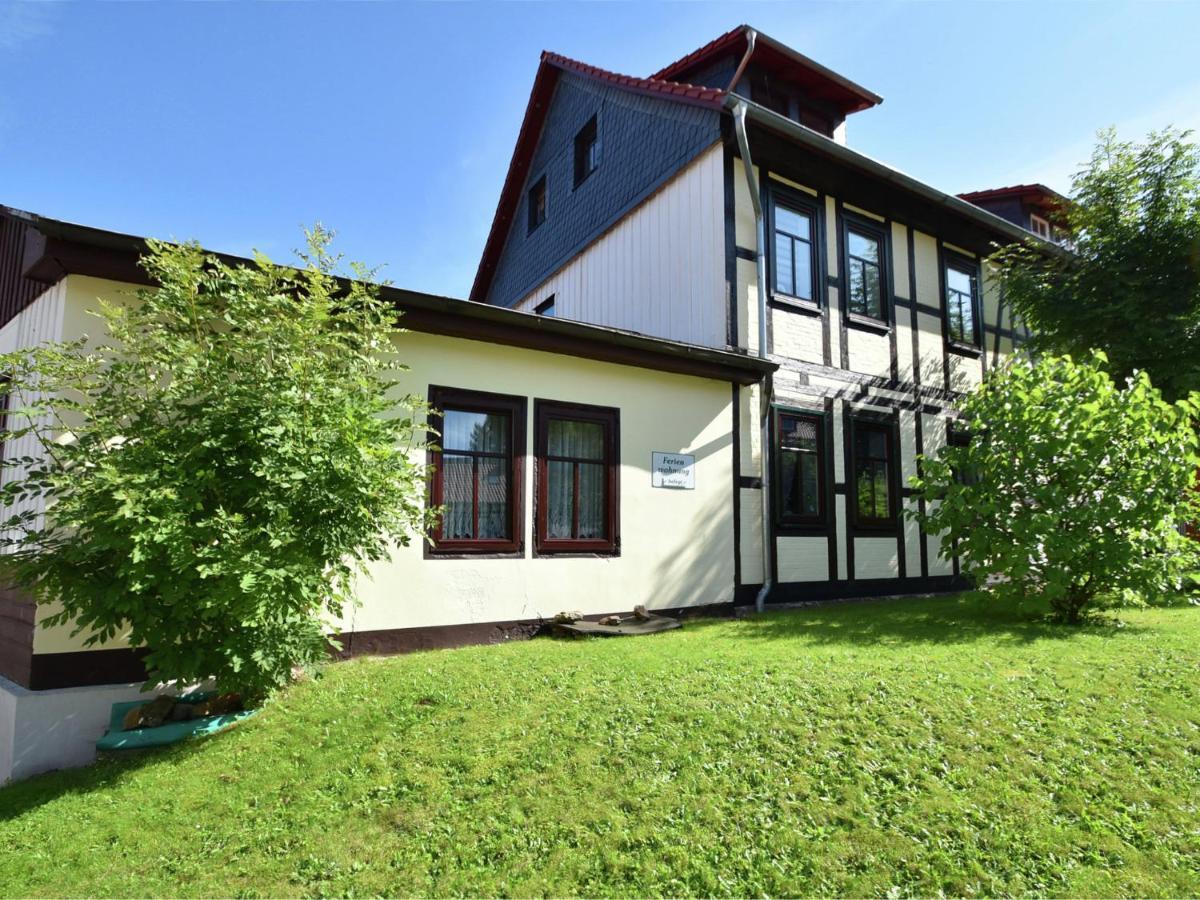 Classic Holiday Home In The Harz Mountains 일젠부르크 외부 사진